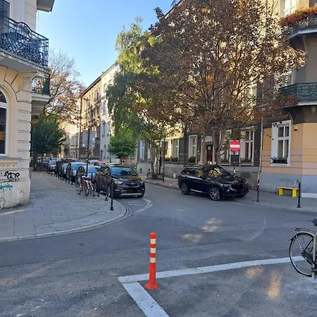 Bonerowska Blue * Krakow